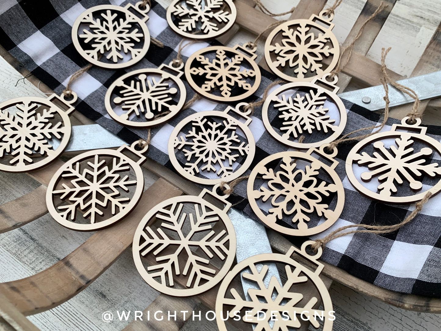 Minimalist Cut Snowflake Christmas Tree Ball Ornament Set - Gift Bag Tag Bundle - Quick Cut File For Glowforge Lasers - Digital SVG File