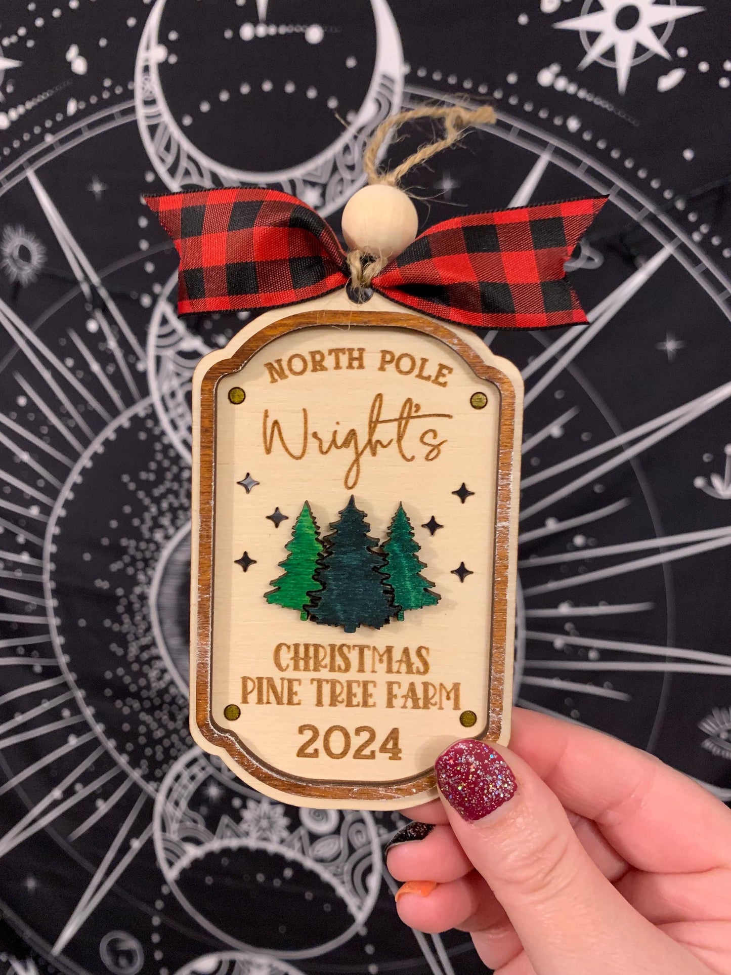 North Pole Christmas Pine Tree Farm Family Name Christmas Ornament - Personalizable Quick Cut File For Glowforge Lasers - Digital SVG File