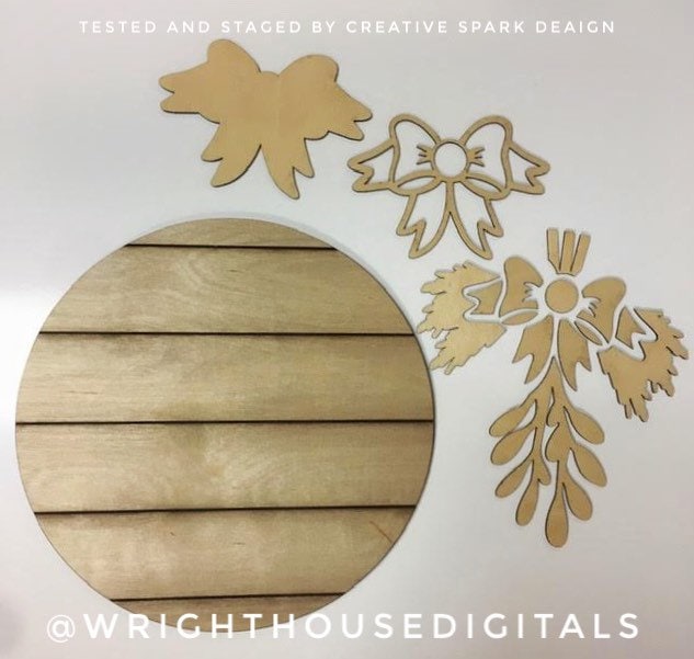 Meet Me Under The Mistletoe Christmas Round Sign - Sign Making and DIY Kits - Single Line Cut File For Glowforge Lasers - Digital SVG File
