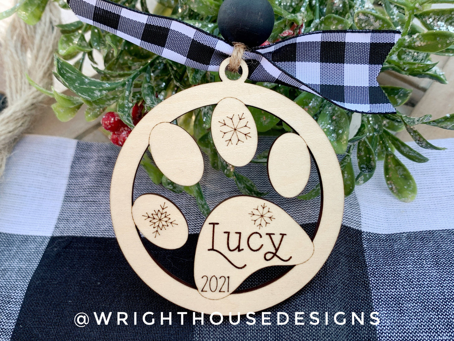 Pet Paw Christmas Tree Ornament - Personalized Cat and Dog Yearly Ornament - Fur Baby Pet Memorial Ornament - Gift For Animal Lovers