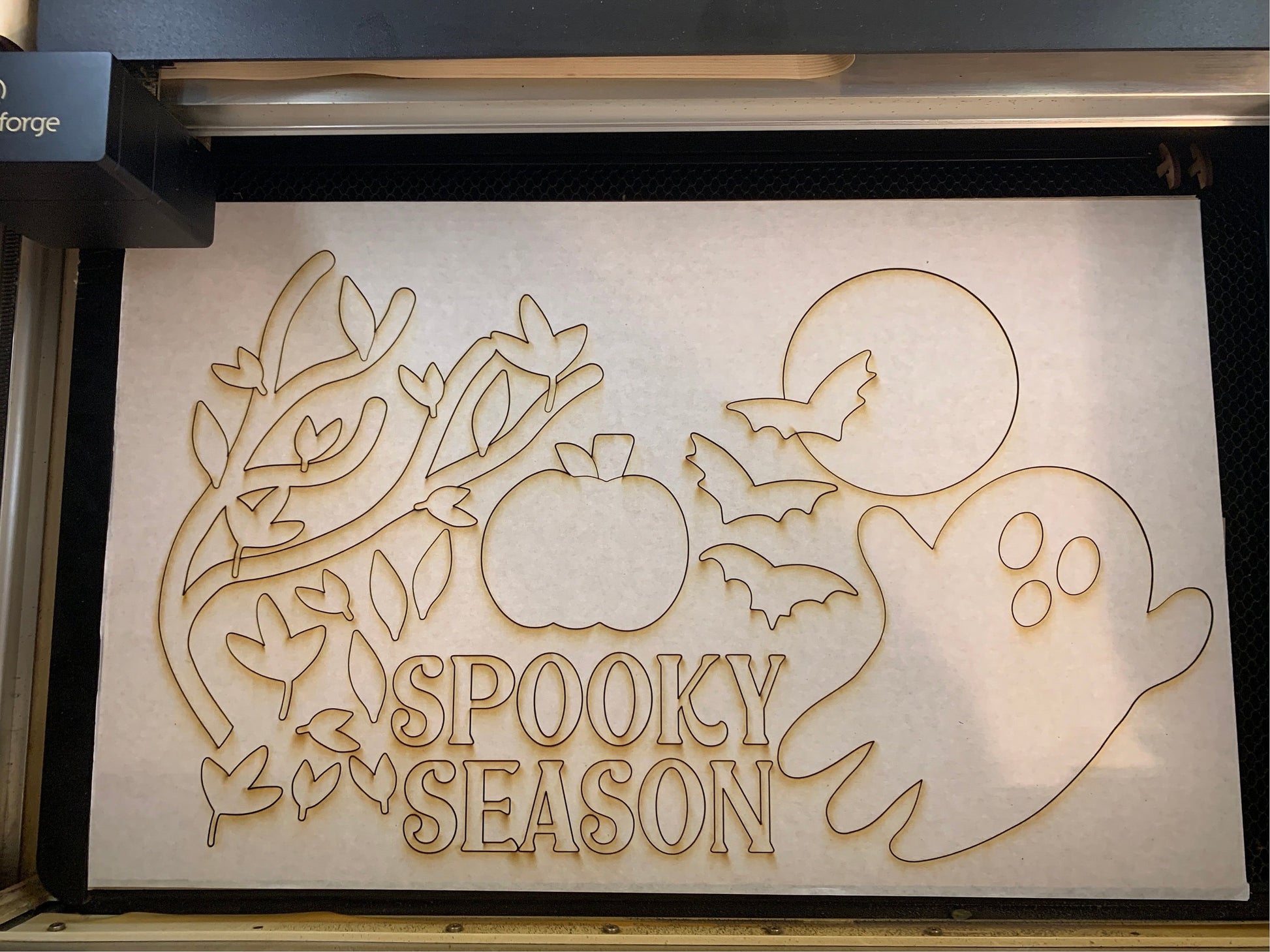 Spooky Season Ghost Halloween Door Hanger Round - Seasonal Sign Making and DIY Kits - Cut File For Glowforge Lasers - Digital SVG File