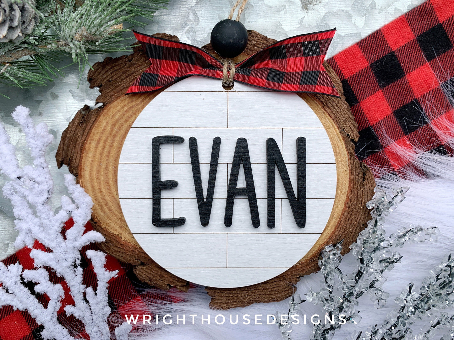 Custom Name Pattern Monogram Ornament - Farmhouse Minimalist Christmas Tree Ornament - Round Shiplap Stocking Tag - Holiday Gift for Couples