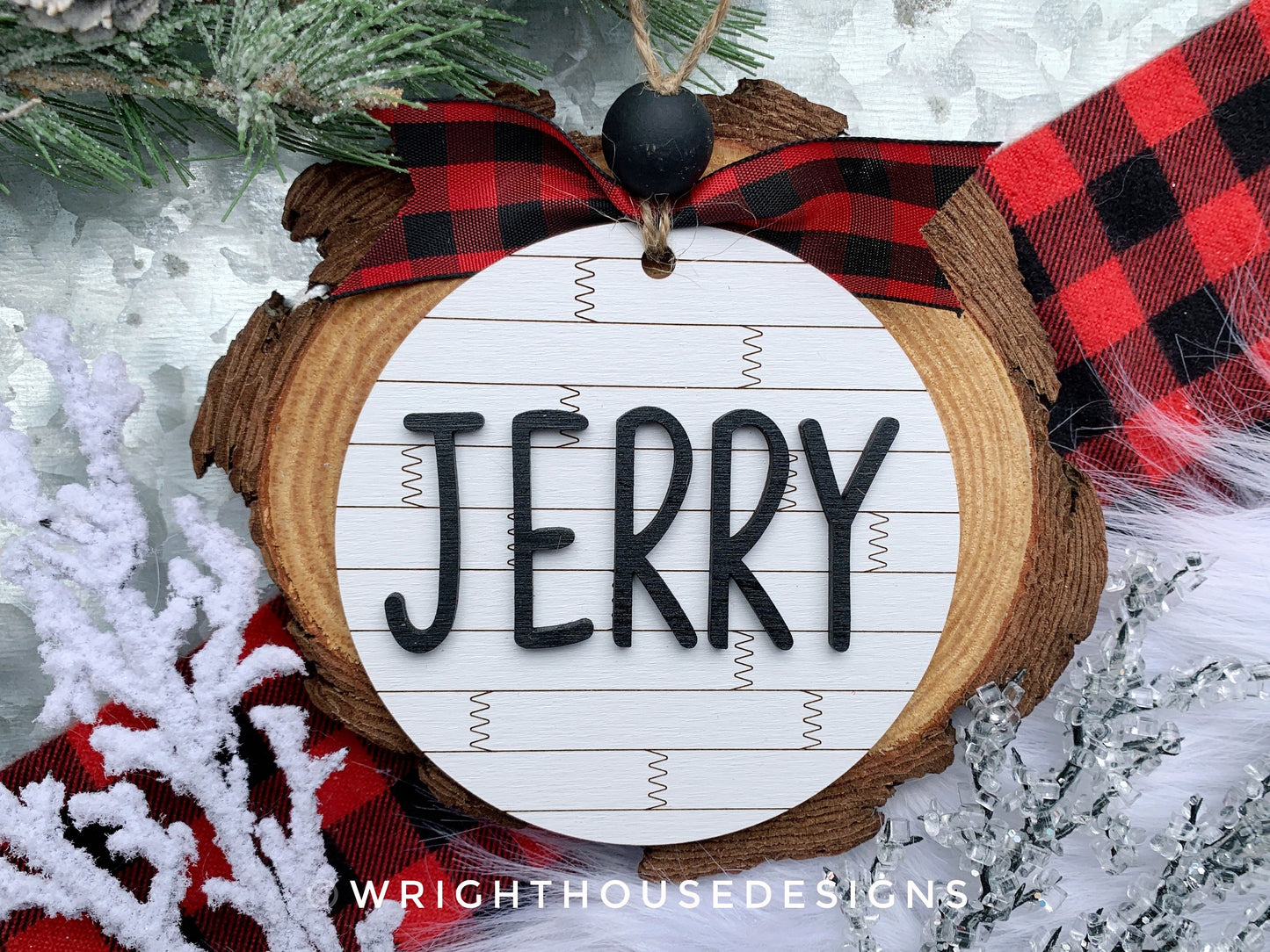 Custom Name Pattern Monogram Ornament - Farmhouse Minimalist Christmas Tree Ornament - Round Shiplap Stocking Tag - Holiday Gift for Couples