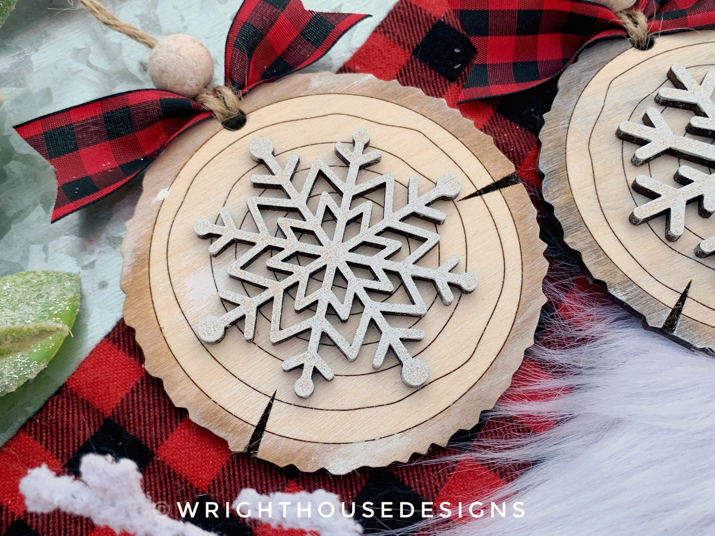 Snowflake Wood Slice Christmas Tree Ornaments - Winter Ski Lodge Style Wood Tree Cookie - Holiday Tiered Tray Decor - Rustic Farmhouse Decor