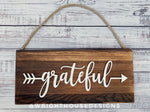 Load image into Gallery viewer, Grateful Arrow Word Art - Rustic Farmhouse - Reclaimed Pallet Plank Board Sign - Wooden Wall Art - Bookshelf Decor and She Shed Signs
