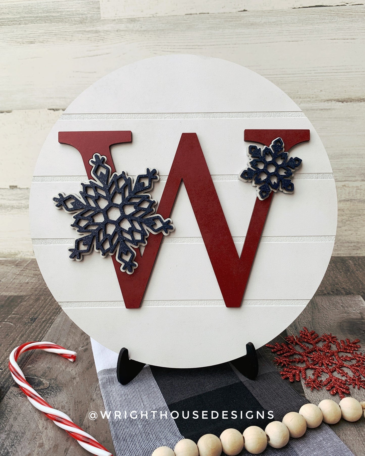 Winter Snowflake Personalized Monogram Family Name - Laser Cut Wooden Shiplap Round Sign - Rustic Farmhouse - Southern Style Bookshelf Decor