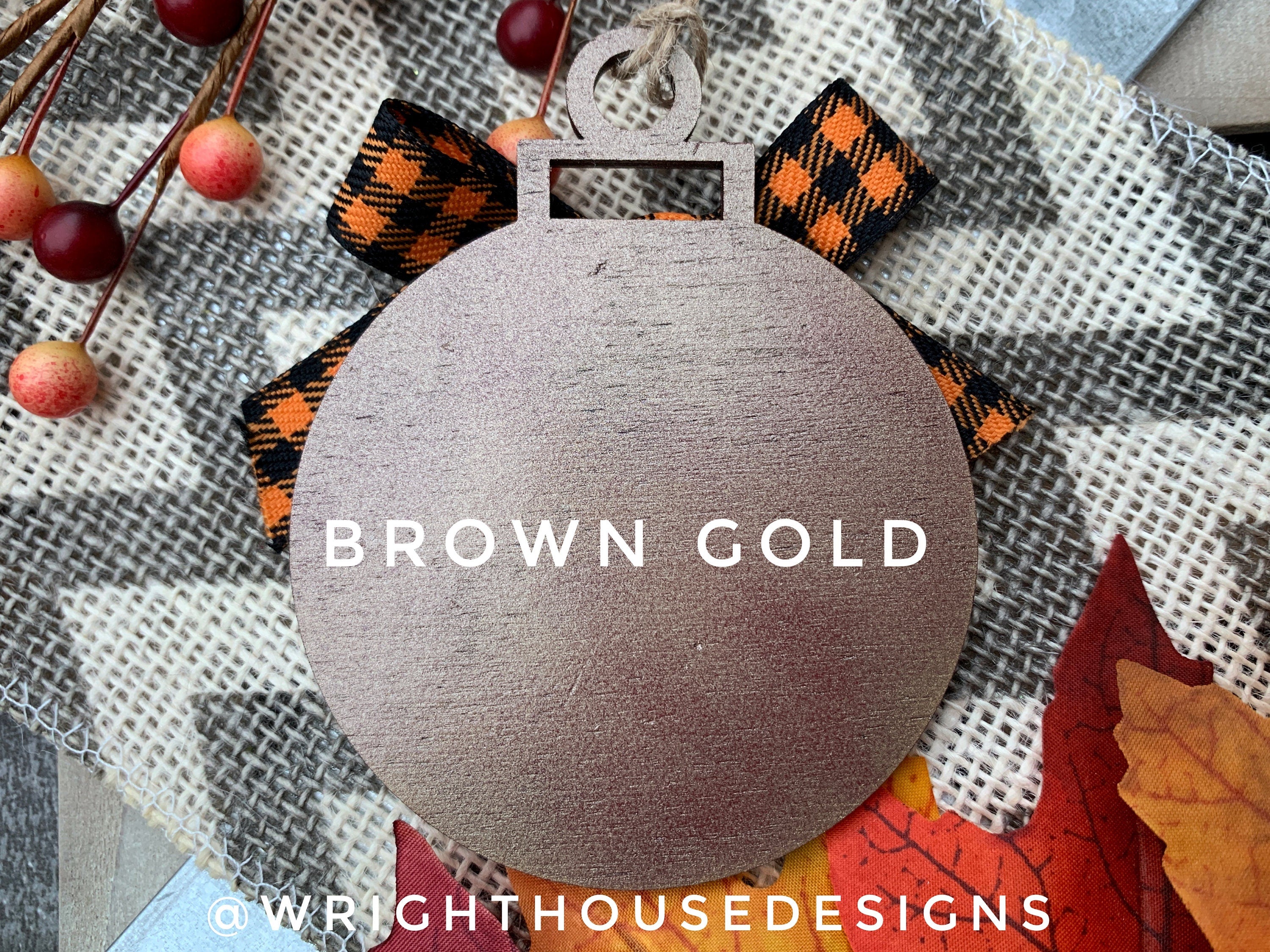 Pumpkin Lovers - Autumn Shiplap Wooden Tree Ball Ornament Set of 5 - Christmas Tree - Stocking Stuffer - Present Tag - Place Setting