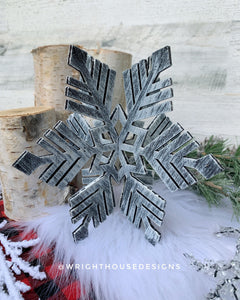 Winter 3D Interlocking Christmas Snowflakes - Medium Set - Rustic Farmhouse - Laser Cut Wooden Holiday Decor - Fireplace Mantle Shelf Sitter