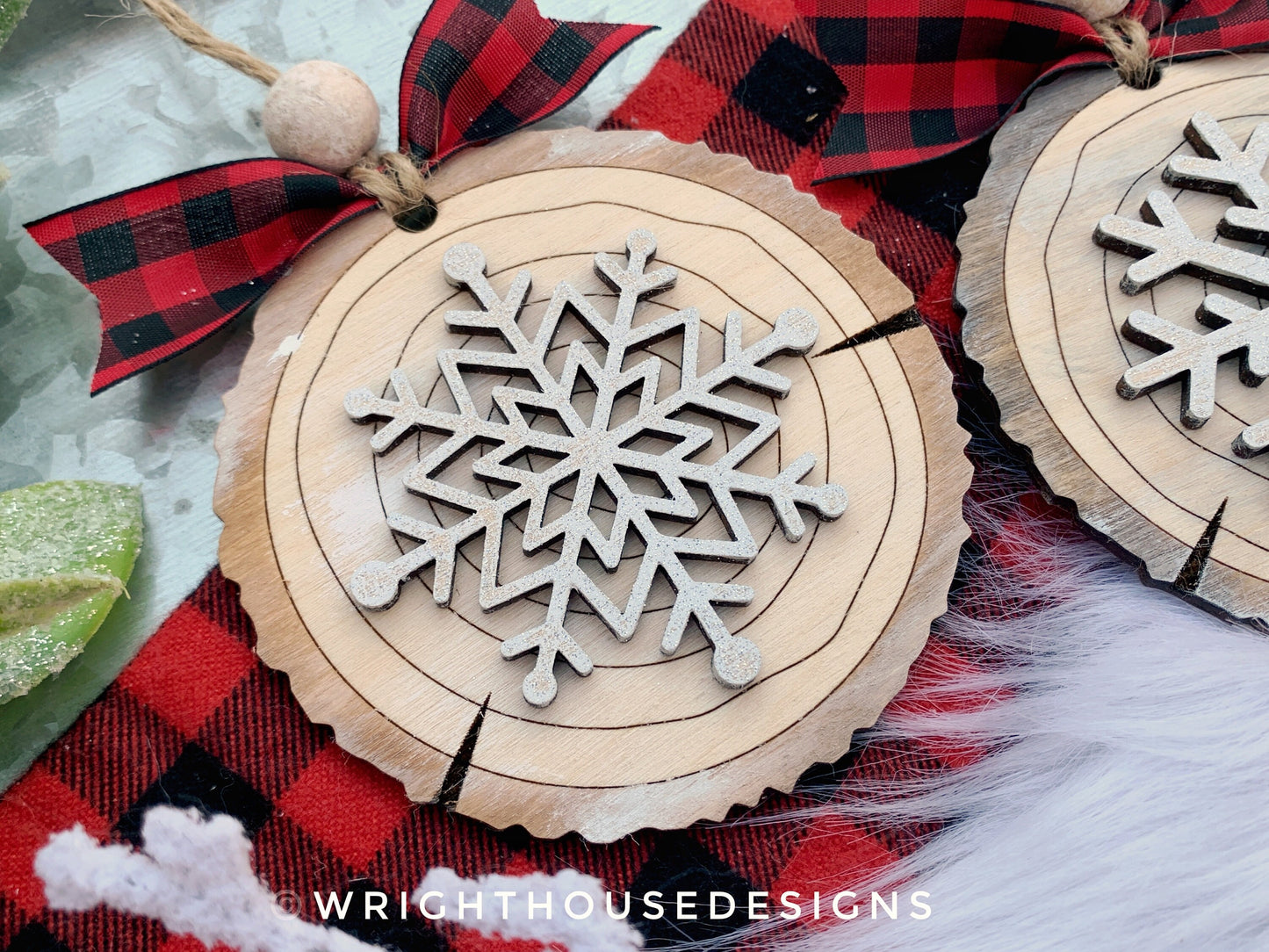 Snowflake Wood Slice Christmas Tree Ornaments - Winter Ski Lodge Style Wood Tree Cookie - Holiday Tiered Tray Decor - Rustic Farmhouse Decor
